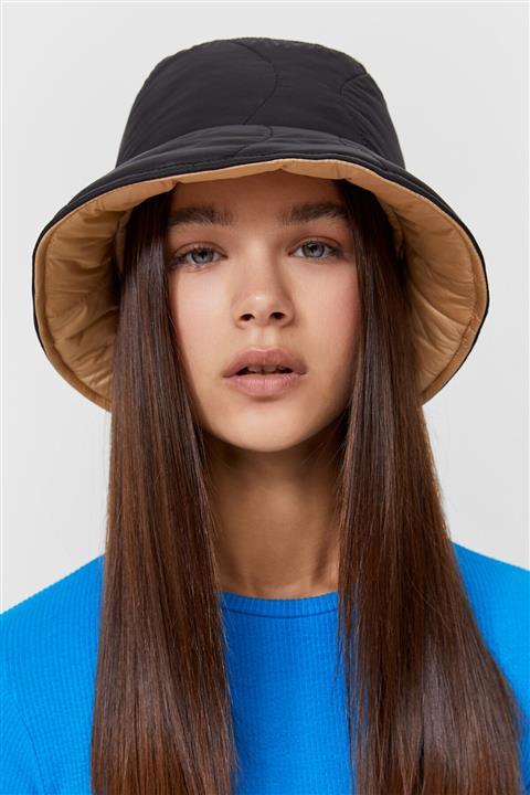 Stradivarius Çift Taraflı Kapitone Balıkçı Şapkası