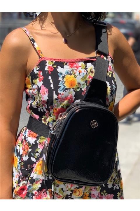 MOTTO Kadın Siyah Parlak Iki Ayrı Fermuarlı Şık Ve Rahat Body Bag Omuz Çantası 741