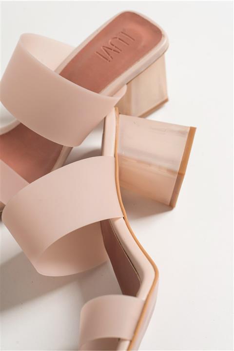 LuviShoes Kadın Ten Cilt Topuklu Şeffaf Terlik 123