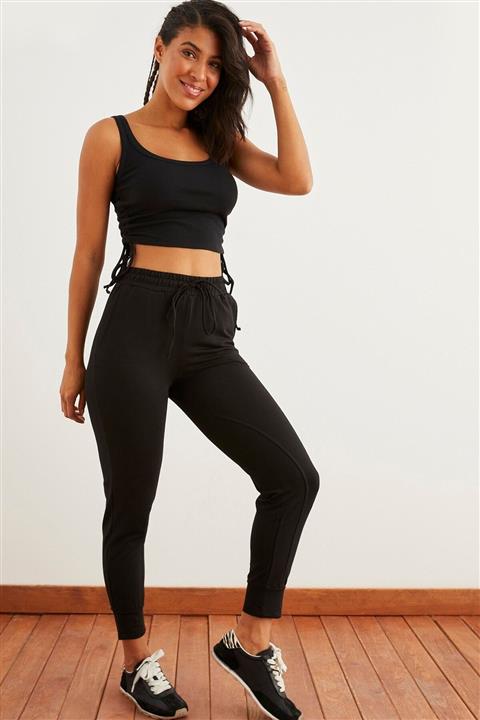 Curly Siyah, Beli Bağcıklı Dar Paça Jogger Pantolon