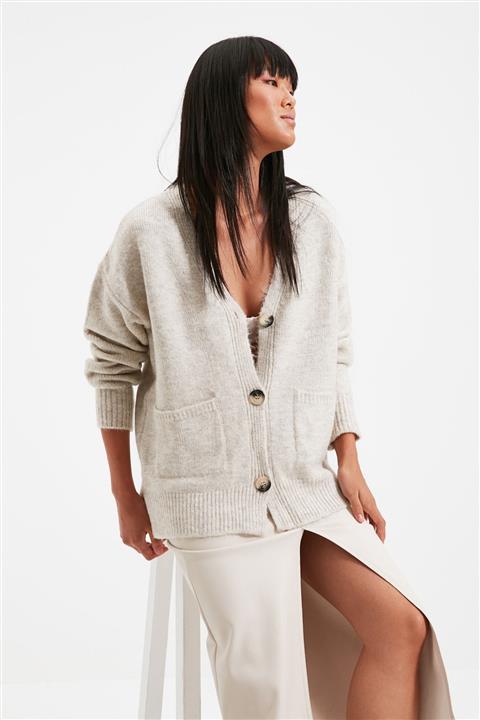 TRENDYOLMİLLA Taş Düğme Detaylı Triko Hırka TWOAW20HI0213