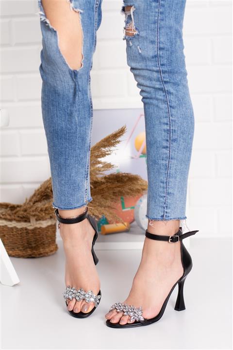 Teo Kadın Siyah Abiyelik Topuklu Ayakkabı