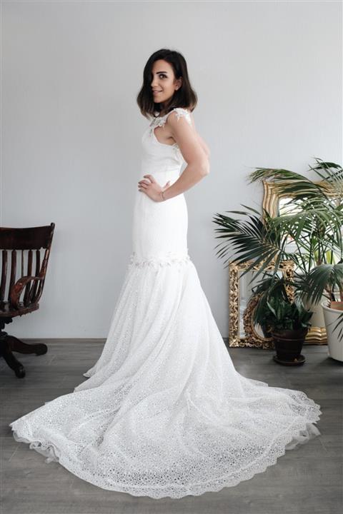 Euznour Kadın Beyaz Pelerinli Balık Gelinlik