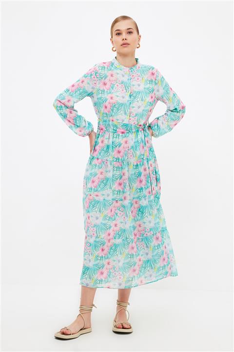 Trendyol Modest Açık Yeşil Baskılı Hakim Yaka Kuşaklı Tesettür Elbise TCTSS21EL3346