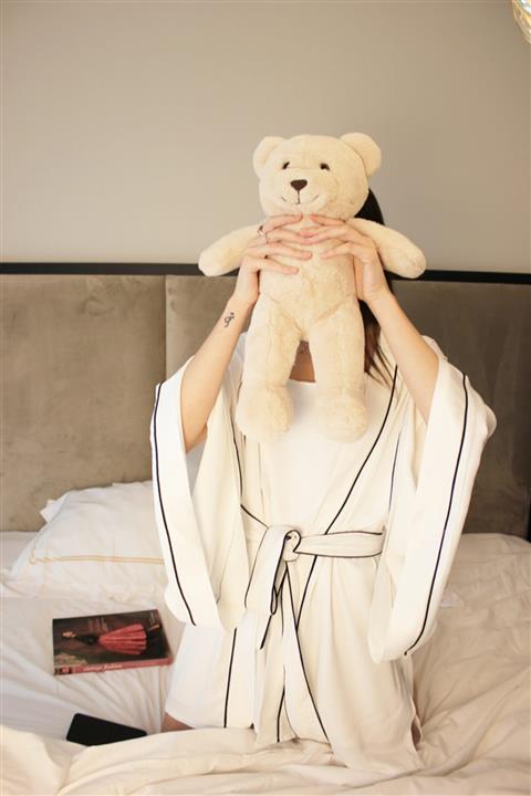 GRACE&KELLY Beyaz Ipek Mini Sabahlık