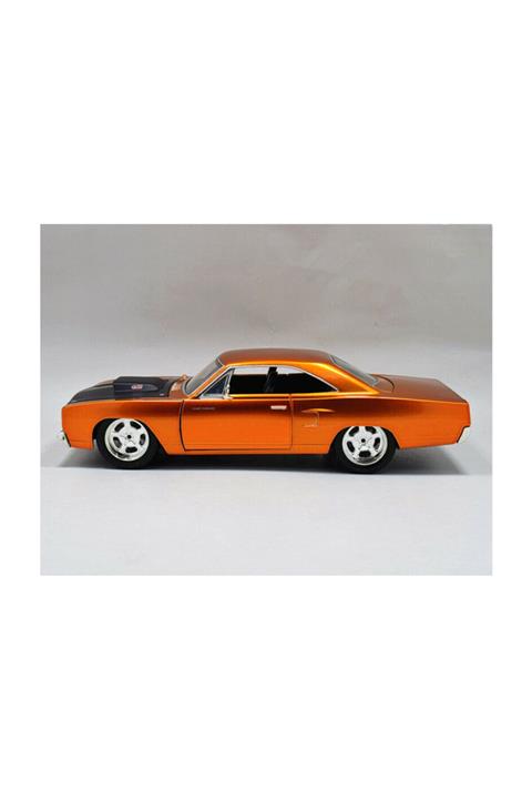 Jada Toys Dom's Plymouth Road Runner 1:24 Turuncu Model Araba