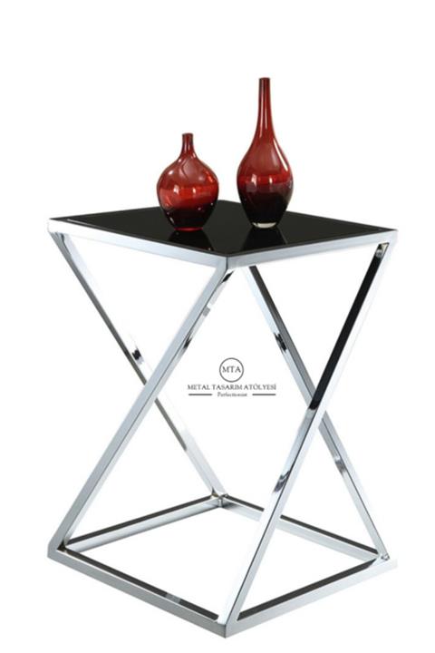 METAL TASARIM ATÖLYESİ Ruby Metal Ayaklı Dekoratif Yan Sehpa & Laptop Sehpası & Ofis Sehpası