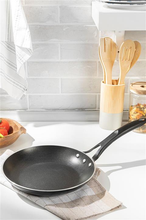 English Home Diamond Alüminyum Non-stick Tava 24 Cm Siyah