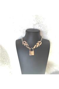 Fugusugu Locked Flame Metal Choker