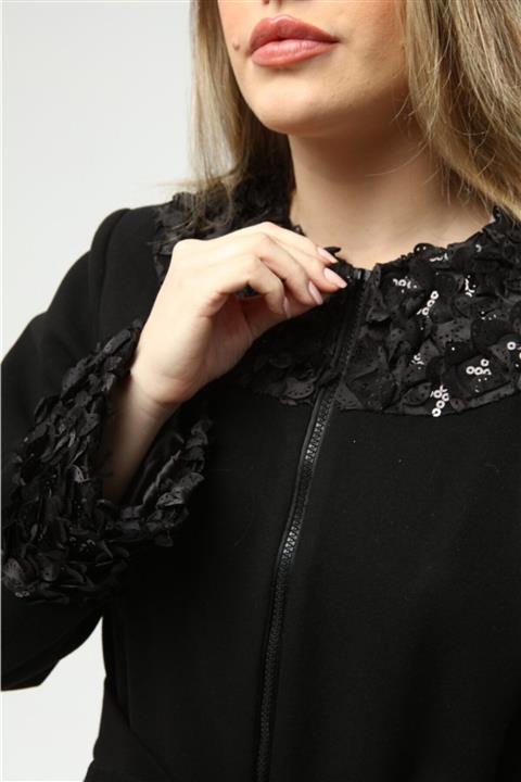 Cristina Yakası Çiçekli Kaşmir Kaban