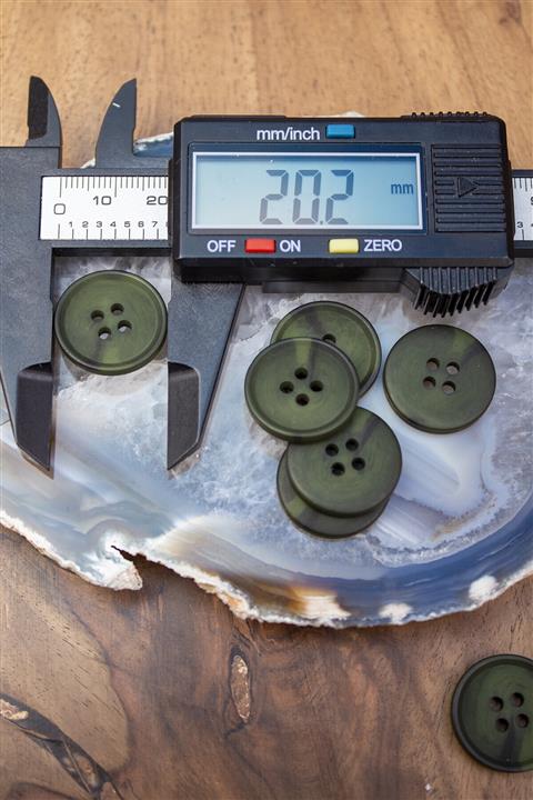 BUTTONHOUSE 25 Adet Polyester Düğme Haki 20 Mm