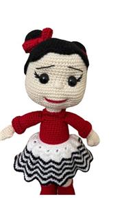 Hibi Amigurumi El Örgüsü Oyuncak Bebek Bebek Zeynep Tokalı Saçlı Kırmızı-beyaz-siyah