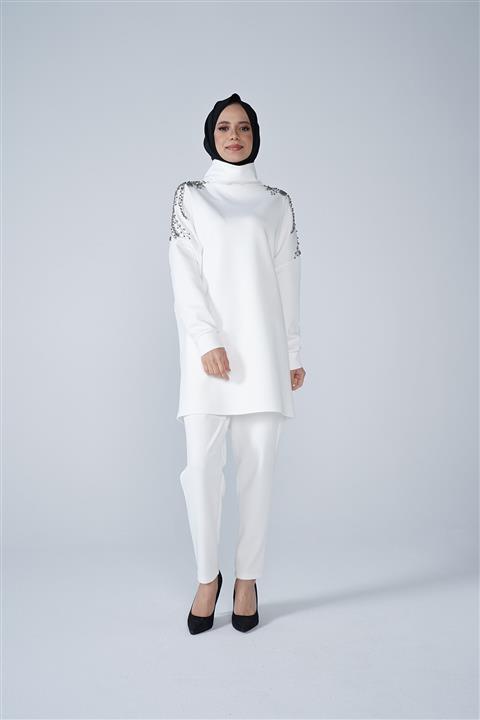 Thesetthur Kadın Beyaz Omuz Taş Işlemeli Yüksek Yaka Diamond Tunik