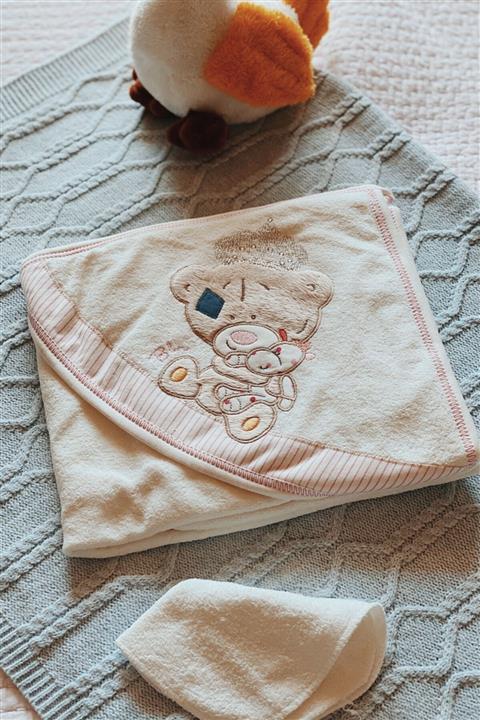 Arma Baby's Taçlı Ayı Keseli Banyo Havlusu