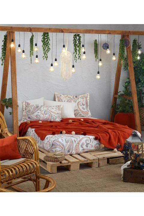 Zeynep Home Boho Chic Çift Kişilik Ponponlu Battaniye Seti