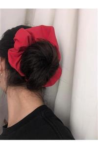 GÖKÇE COLLECTİON Kırmızı Mat Scrunchie Lastik Toka