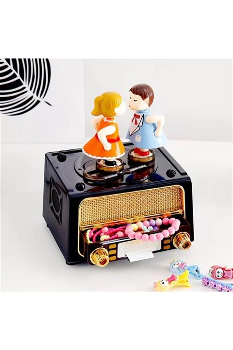 herseyrafta Radyo Tasarımlı Figürlü Hareket Eden ve Öpüşen Çift Nostaljik Müzik ve Takı Kutusu