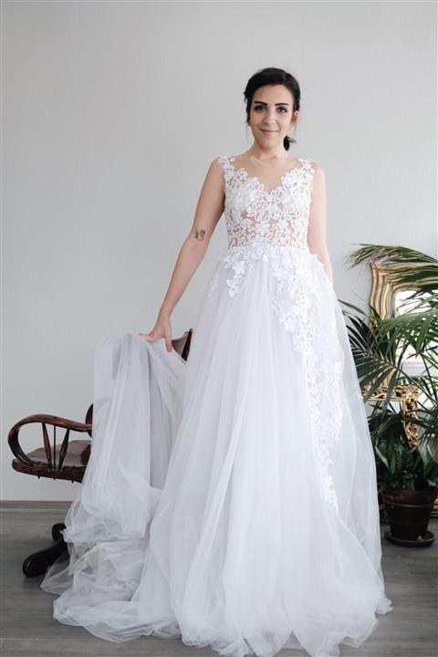 Euznour Kadın Beyaz Dantel Işlemeli Gelinlik