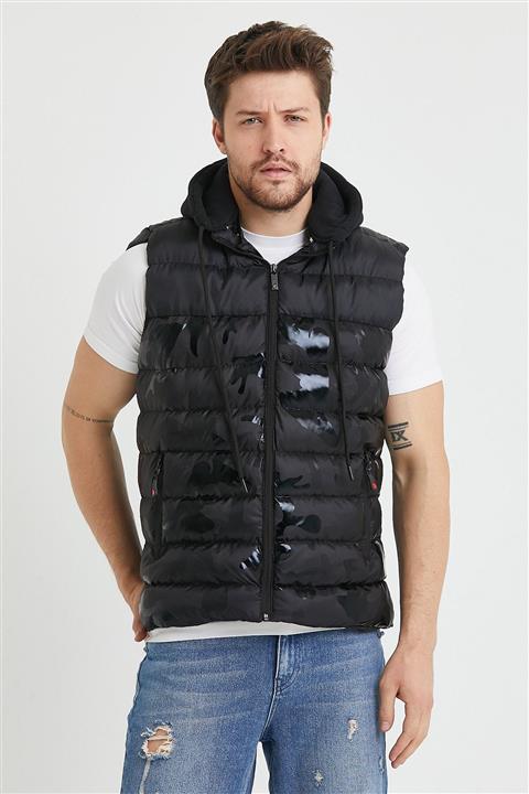 Bürke Erkek Siyah Kapüşonlu Kamuflaj Desenli Iç Cepli Fermuarlı Polyester Spor Şişme Yelek