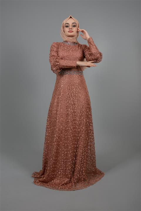 Özlem Moda Evi Kiremit Beli Ve Yakası Işlemeli Full Dantel Abiye