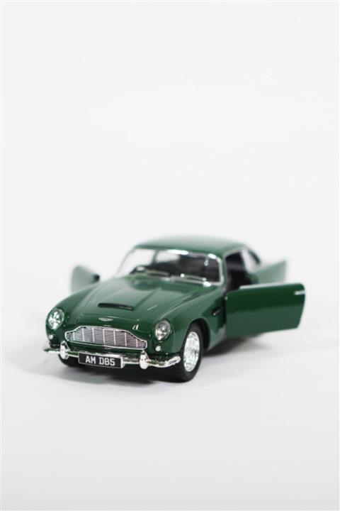 Kinsmart Aston Martin Db5 1963 1:38 Ölçek Model Araba