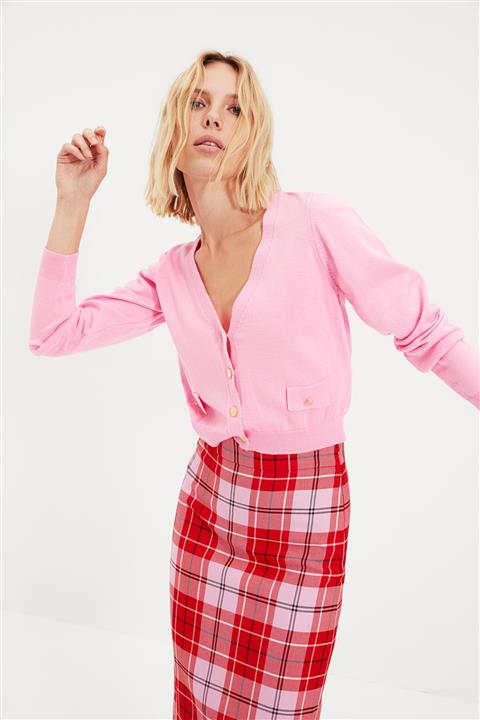 TRENDYOLMİLLA Pembe Crop Triko Hırka TWOAW21HI0226