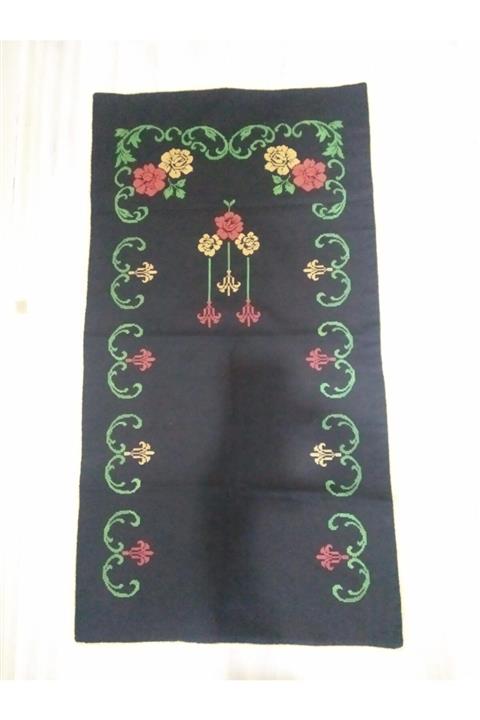 eaehands El Işi Kanaviçe Ile Yapılmış Seccade