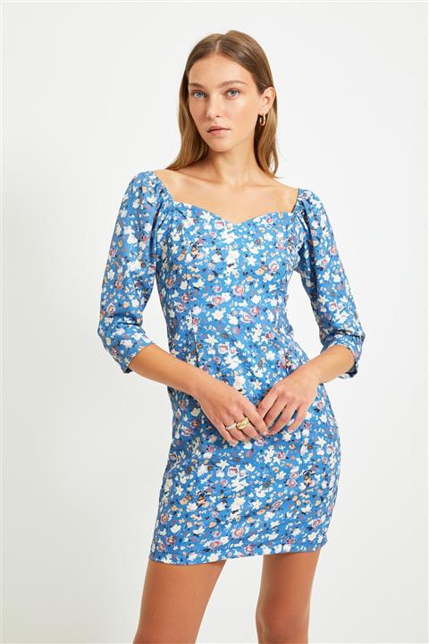 TRENDYOLMİLLA Lacivert Desenli Elbise TWOAW22EL0231