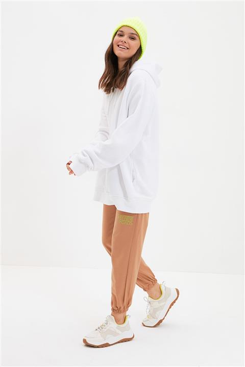 Trendyol Modest Kahverengi Nakış Detaylı Örme Eşofman Altı TCTAW22EI0028