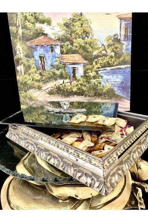 VeraConcept Bayramlık Hediyelik Desenli Şekerlik Kutusu(23× 31)