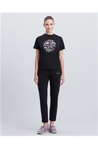 SKECHERS W Velvet Print T-Shirt Kadın Siyah Tshirt - S212944-001