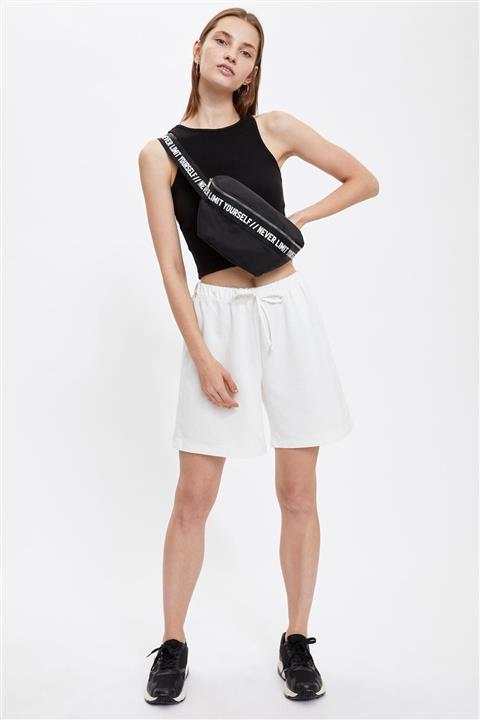 DeFacto Regular Fit Basic Şort