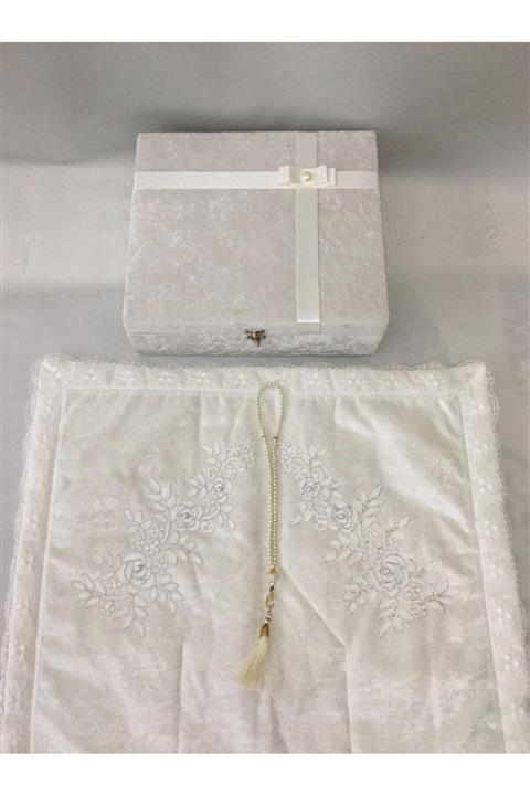 Dilek 3 Parça Krem Kadife Seccade Ve Bohça Seti