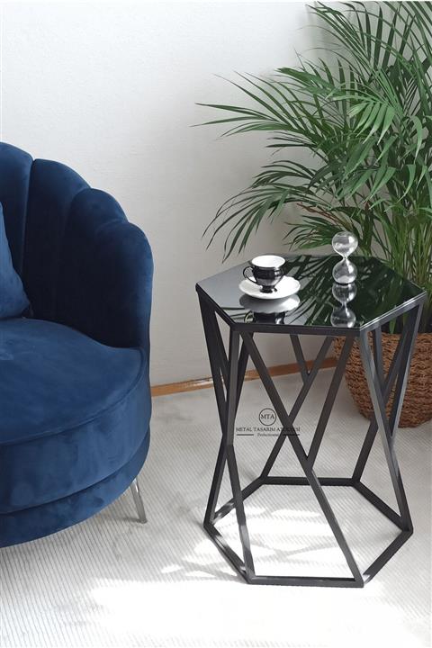 METAL TASARIM ATÖLYESİ Chelsea Metal Ayaklı Aynalı Camlı Dekoratif Yan Sehpa & Ofis Sehpası & Laptop Sehpası Siyah - Füme