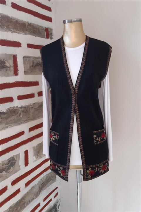 Sevil Kadın Siyah Güllü Model Anne Triko Yelek