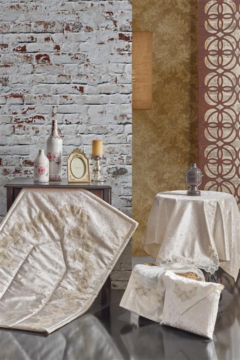 BERNOLİ Safir Seccade Seti 4 Parça Kadife Kumaş Krem Fransız Dantel Detaylı