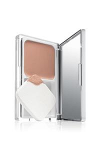 Clinique Sivilce Karşıtı Fondöten - Anti Blemish Solutions Powder 11 Honey 10 g 020714700317