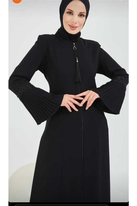 Butik Onyx Kolu Plise Ve Dantel Detaylı Ferace