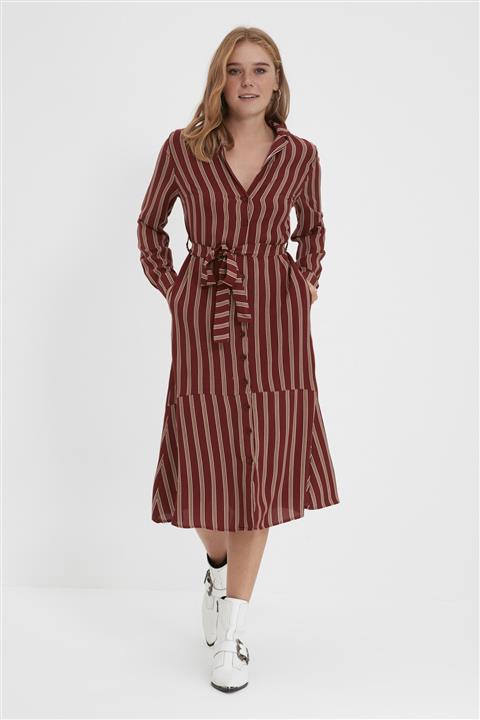 TRENDYOLMİLLA Kiremit Kuşaklı Gömlek Elbise TWOAW22EL1337