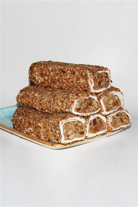 Tarihi Yarımada Kahvecisi Bademli Sarma Lokum 500 gr