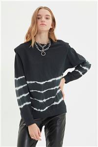 TRENDYOLMİLLA Siyah Vatkalı Batik Desen Basic Örme İnce Sweatshirt TWOSS21SW0113