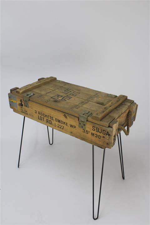 TOKO MİMARLIK Mühimmat Sandığı Sehpa