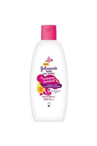 Johnson & Johnson Johnsons Baby Işıldayan Parlaklık Serisi Saç Kremi 500 Ml