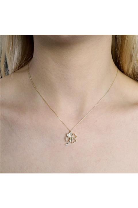 ATA MUCEVHERAT Kadın Altın Yoncalı Modern Kolye