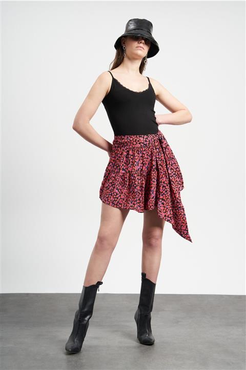 TENA MODA Kadın Kırmızı Kuşaklı Şort Etek