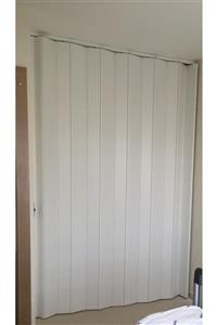 ERİKMANN Akordiyon Pvc Kapı Beyaz Camsız Tek Açılım 177 X 220 Cm
