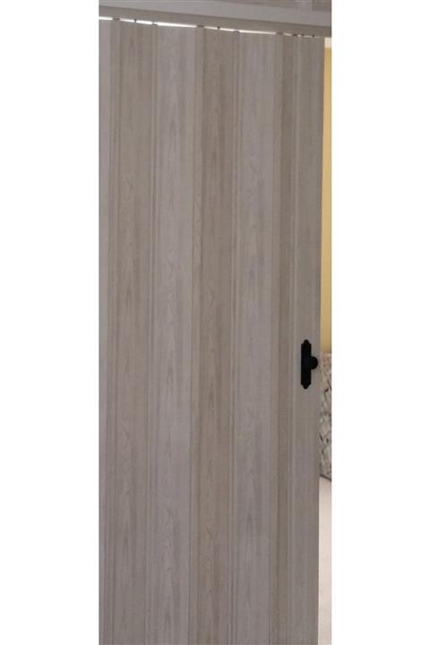 FARAN DEKORASYON Akağaç Camsız Akordiyon Kapı 143 x 215