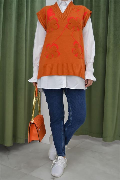 ASELA. V Yaka Çiçekli Süveter