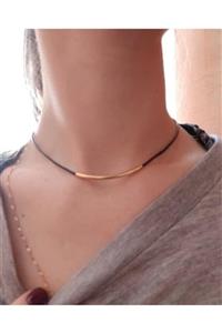 Nishstyle Altın Renk Ince Metal Boru Detaylı Siyah Choker Kolye