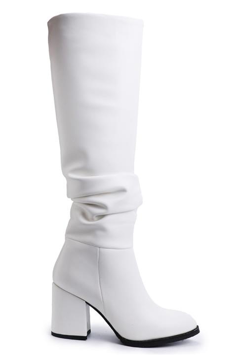 OZ DOROTHY Beyaz Büzgülü Topuklu Kadın Çizme
